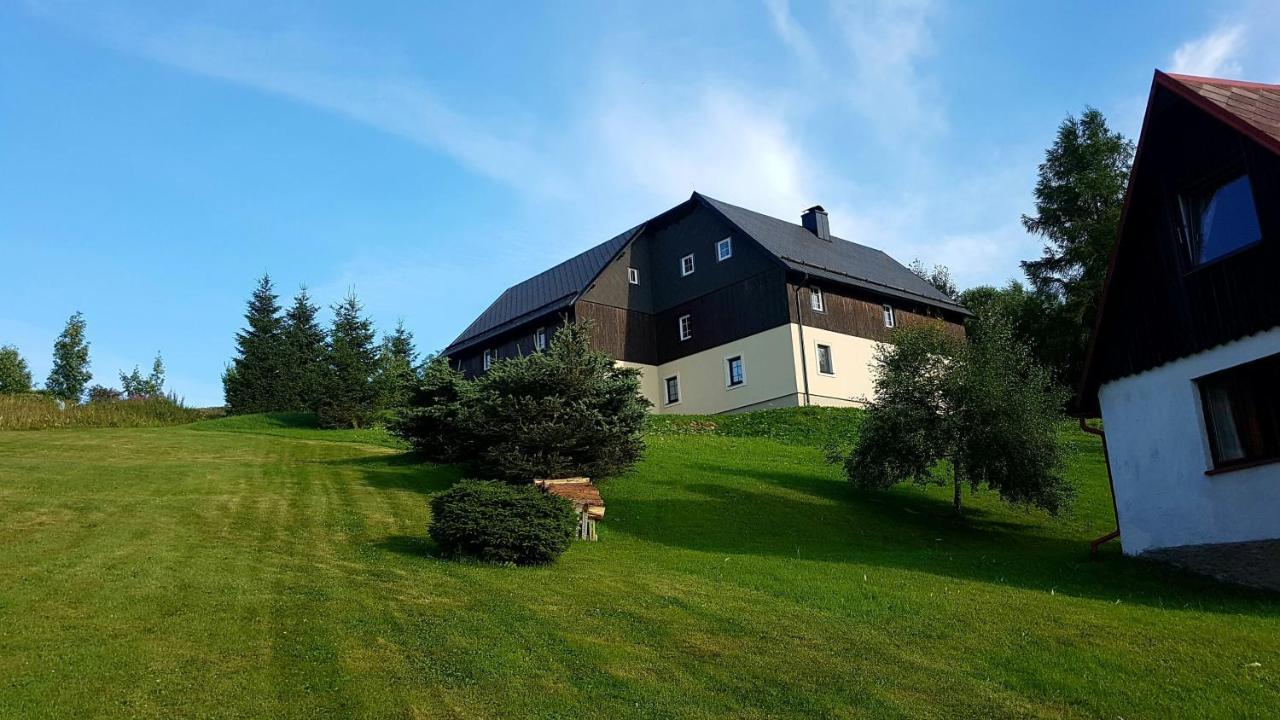 Villa Chaloupka Slamenka Loučná pod Klínovcem Exterior foto
