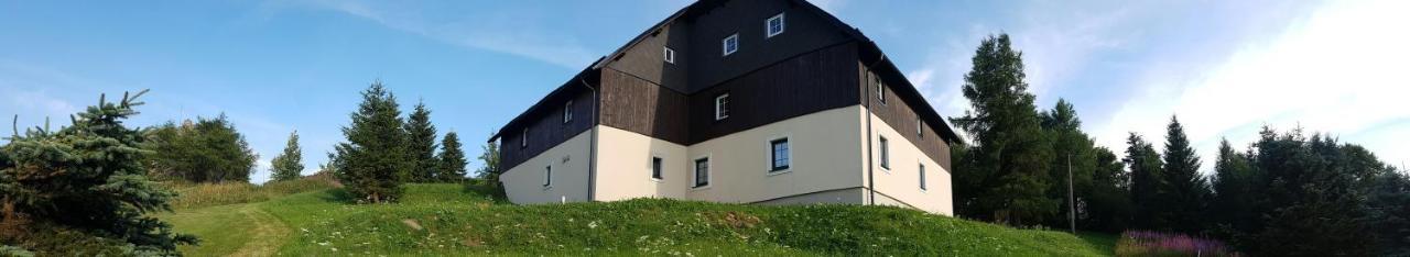 Villa Chaloupka Slamenka Loučná pod Klínovcem Exterior foto