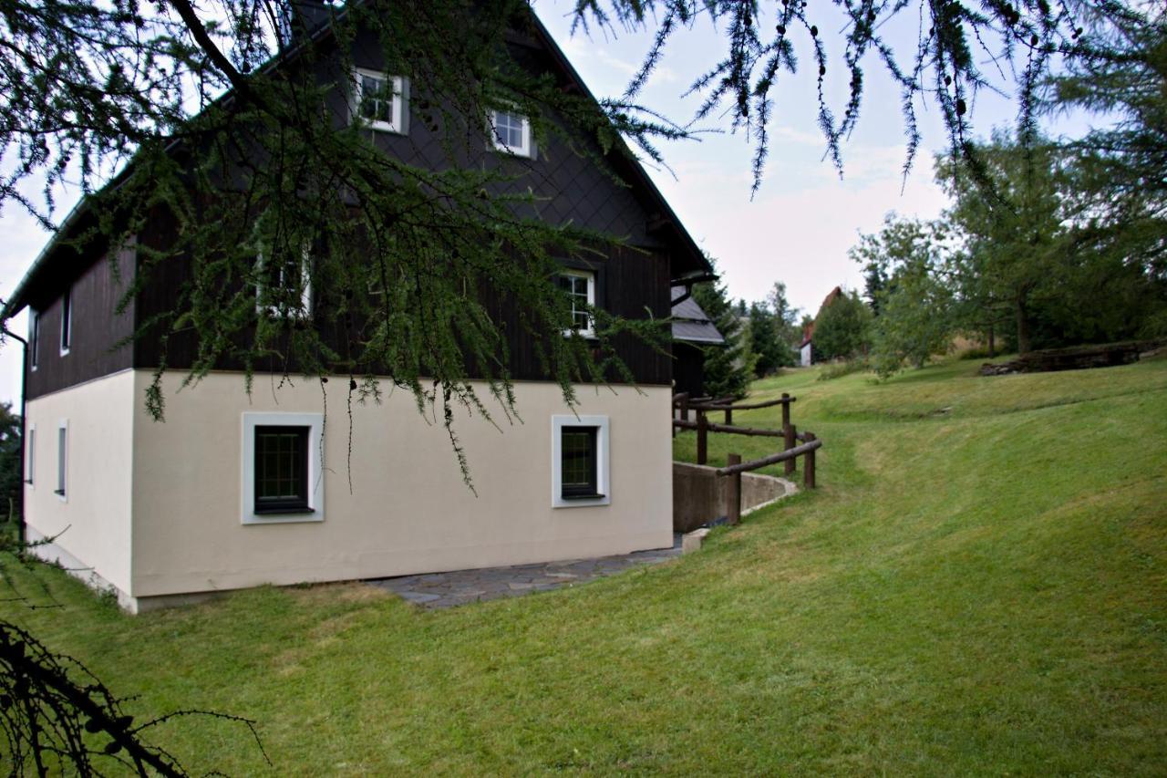 Villa Chaloupka Slamenka Loučná pod Klínovcem Exterior foto
